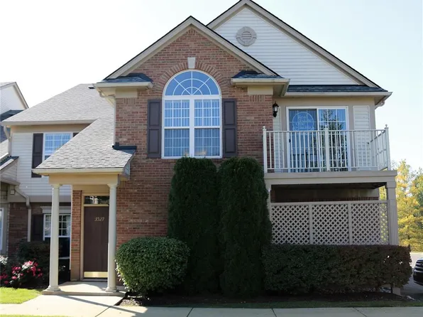 3527 Oakmonte Blvd #1, Rochester, MI 48306