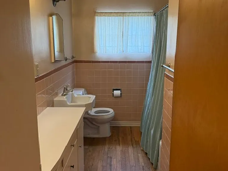 1810 N Juniper Ave — Photo 10
