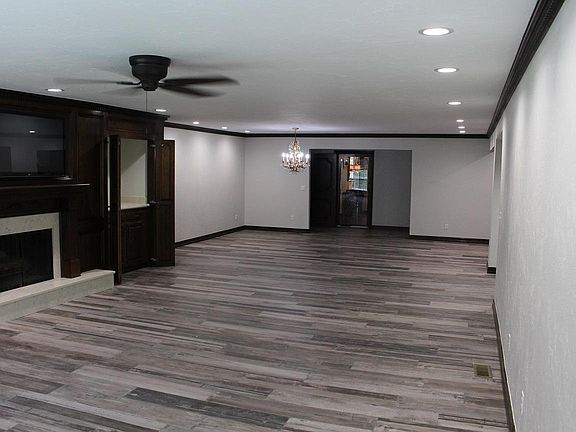 4th image of 6225 Diane Dr