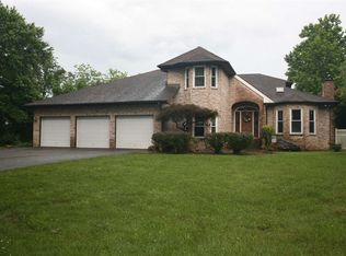 1332 E Main St, Luray, VA 22835