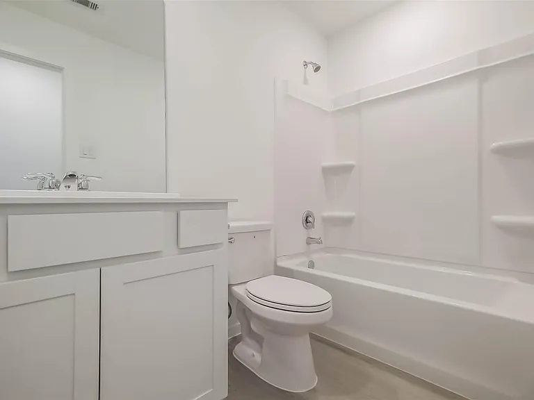 6514 Linden Leaf Dr — Photo 32