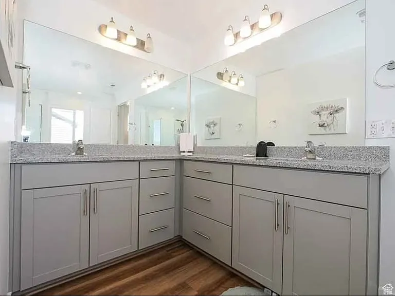 1766 E Johnstown Rd — Photo 14