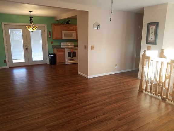 4th image of 1522 Belair Dr