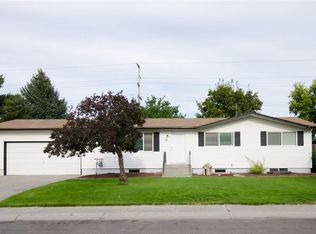 4928 Pleasant View Dr, Chubbuck, ID 83202