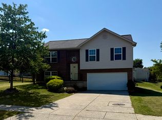 2911 Donjoy Dr, Hebron, KY 41048