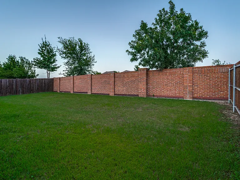 3406 Herron Dr — Photo 23