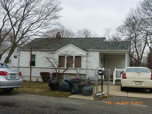 1st image of 22 Louis Ave
