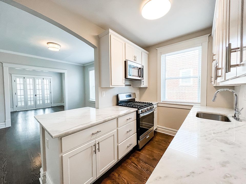 1st image of 2506 Bellevue Ave APT D