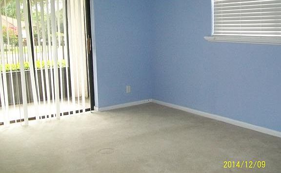 5th image of 31 SW South River Dr APT 103