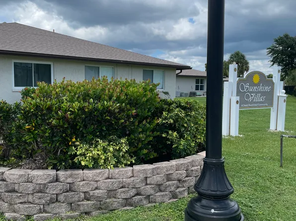 21150 Gertrude Ave Building N, Port Charlotte, FL 33952