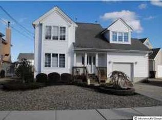 33 Traveler Way, Bayville, NJ 08721