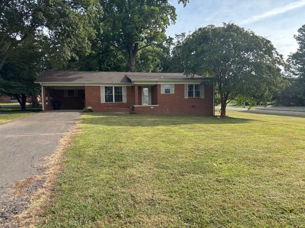 302 Nora Dr