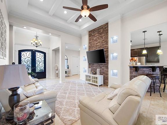 3rd image of 3205 Westgate Cir E