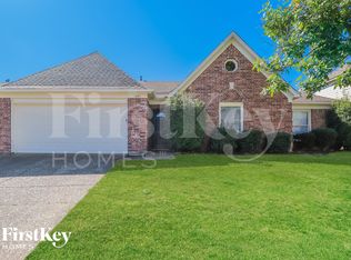 1091 Mossy Knoll Dr, Cordova, TN 38018
