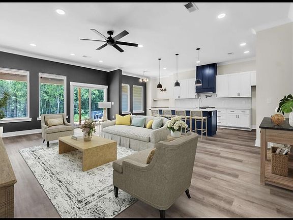 4th image of 206 Coker Rd