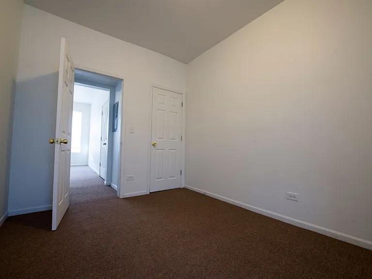 3454 W Lexington — Photo 6