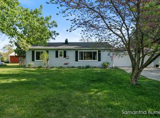 816 W Ellis Ave, Belding, MI 48809