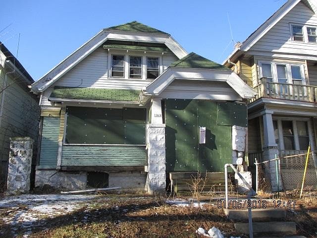 2nd image of 3363 N 24th Pl