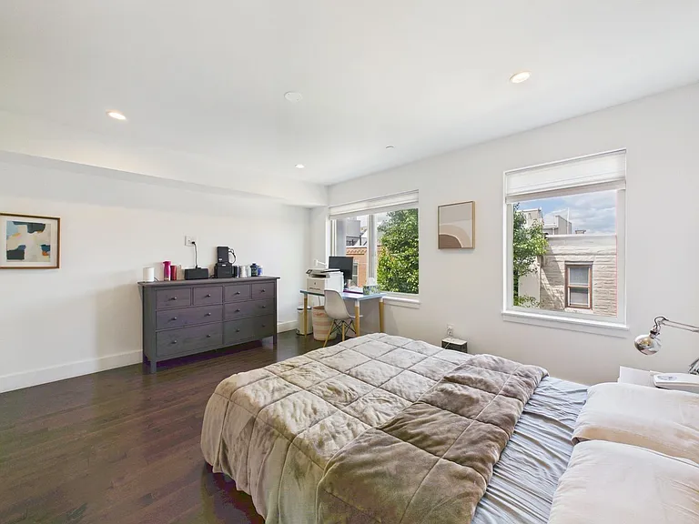 1335 S Garnet St — Photo 51