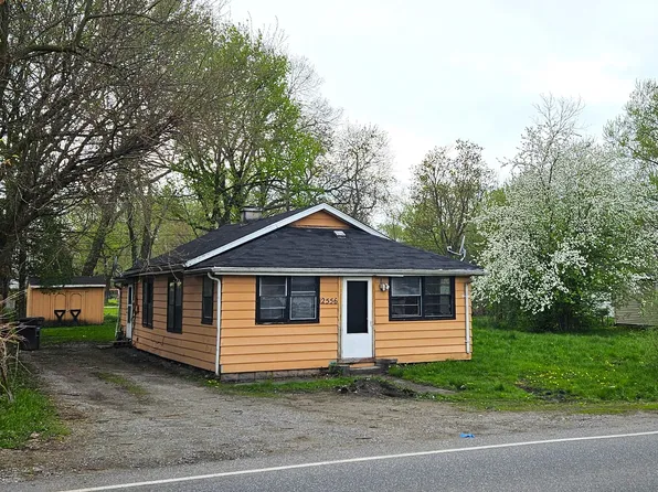 2556 Clay St, Lake Station, IN 46405