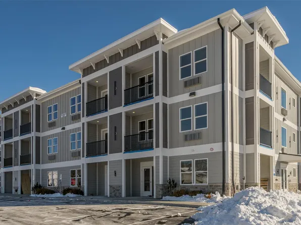 124 S Main St, Florida, NY 10921