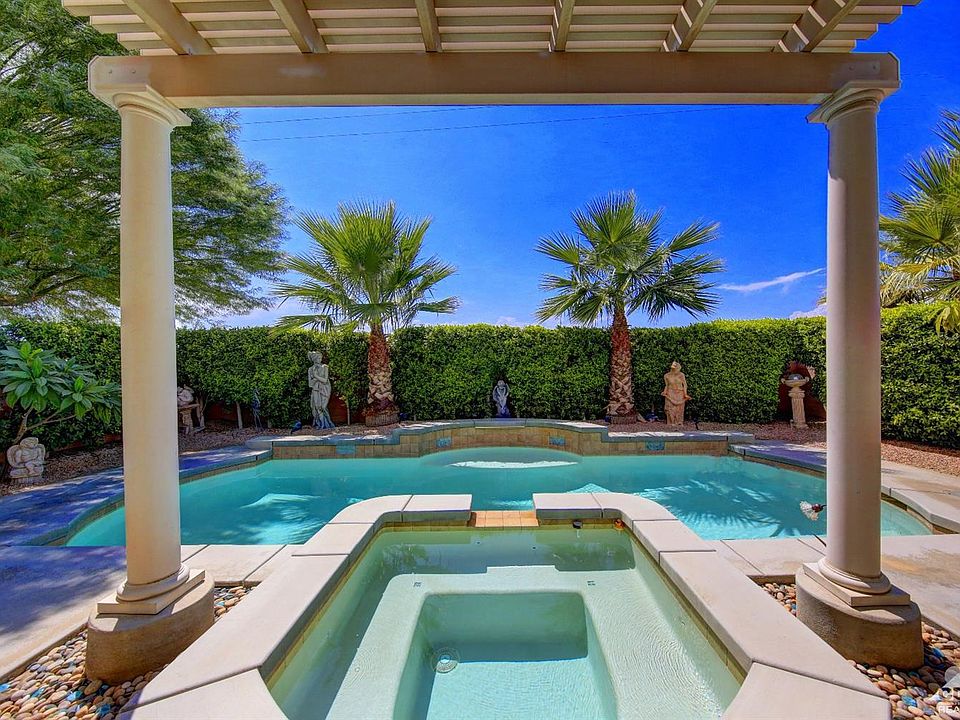 1st image of 41529 Calle Pampas