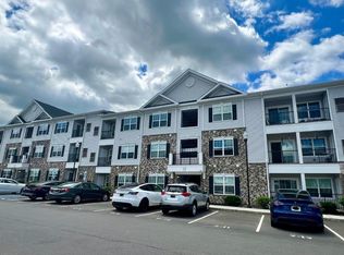 838 Stiller Ln, Monroe Township, NJ 08831