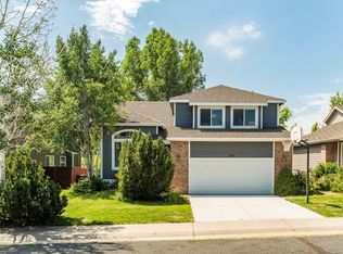 910 Cypress Ln, Louisville, CO 80027