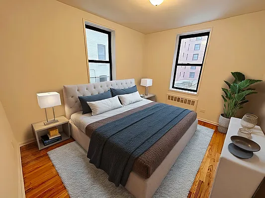 Rented by Voro Purple LLC | media 8