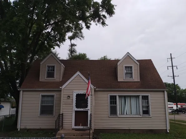2901 Kinsey St, Rockford, IL 61109