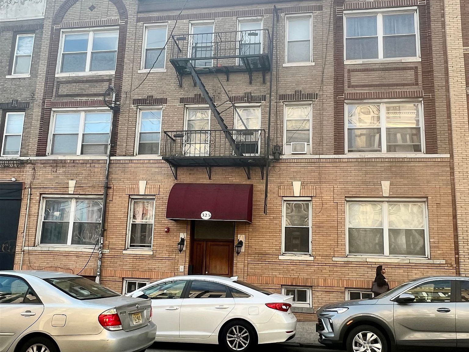 325 Baldwin Ave APT 11, Jersey City, NJ 07306 | Zillow