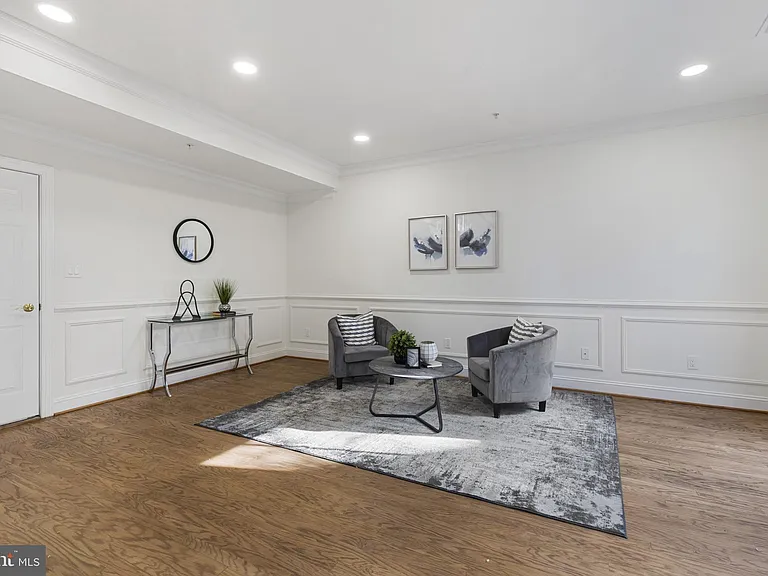 1256 Dockside Cir — Photo 4