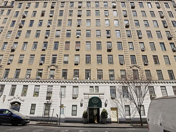 2nd image of 353 W 56th Street #9B