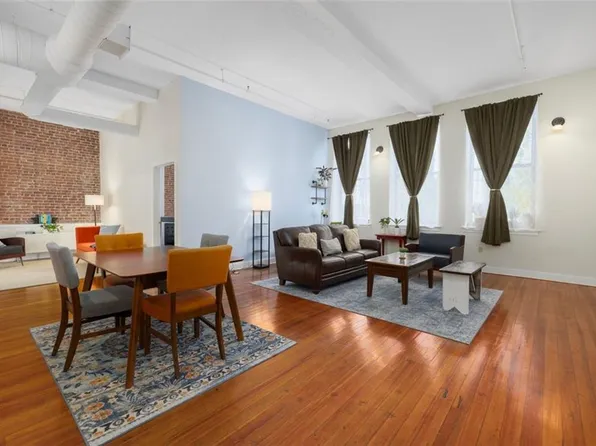 775 Potters Ave Unit 1, Providence, RI 02907