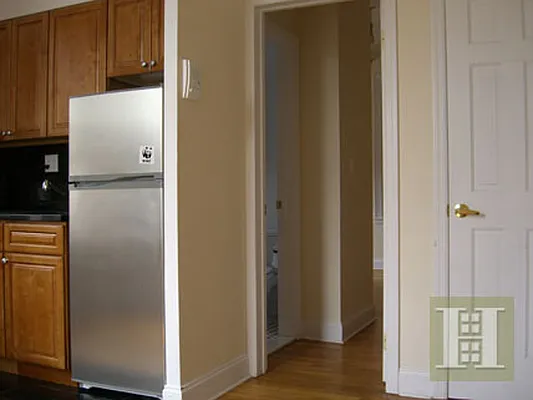 Rented by Halstead Real Estate | media 39