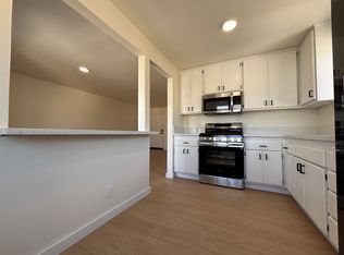 6079 La Prada St, Los Angeles, CA 90042