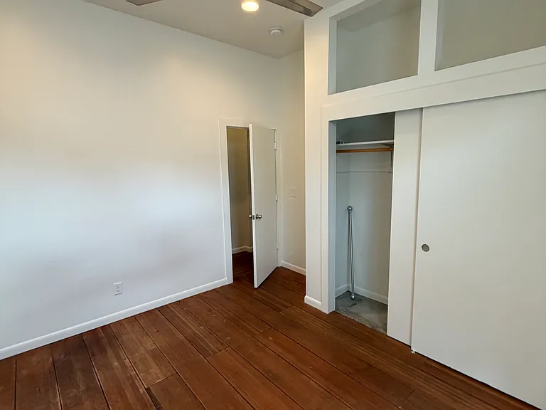 1062 E Markea Ave — Photo 10