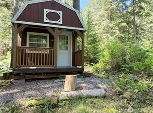 7999 Acorn Ln, Marblemount, WA 98267