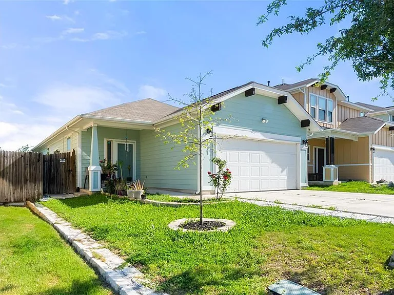 121 Guemal Rd — Photo 26