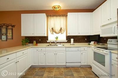 5th image of 300 Donald Cir Unit 46