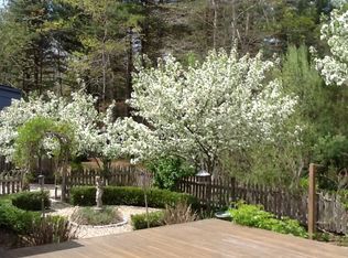 24 Buttonwood Dr, Plympton, MA 02367