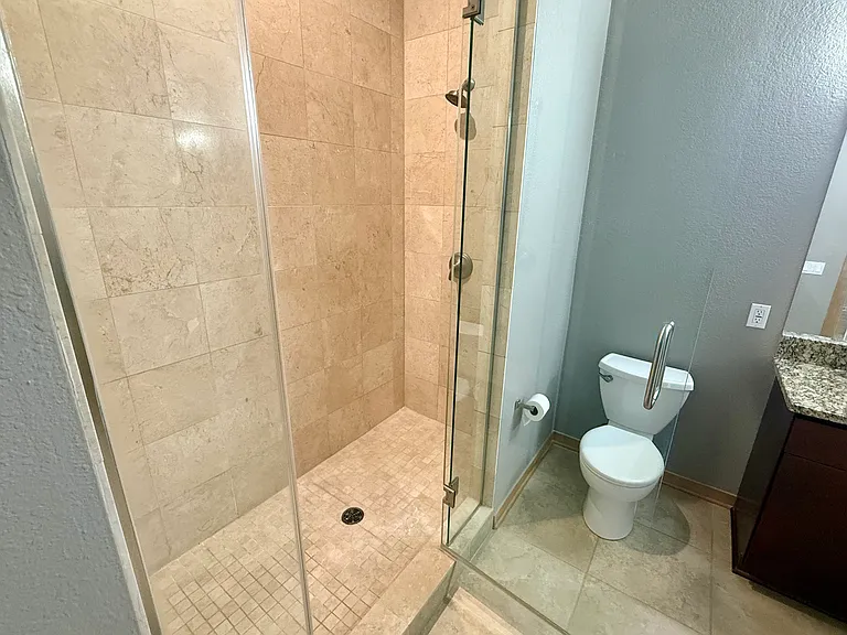 320 E Buffalo St #803 — Photo 15
