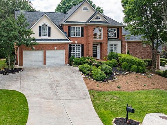 2nd image of 4426 Waterbury Ln