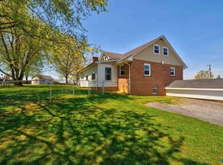 14 Hughes Ln, Stuarts Draft, VA 24477