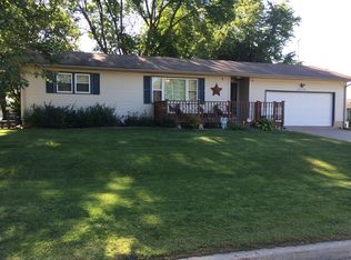 1205 Cedar St, Wilton, IA 52778