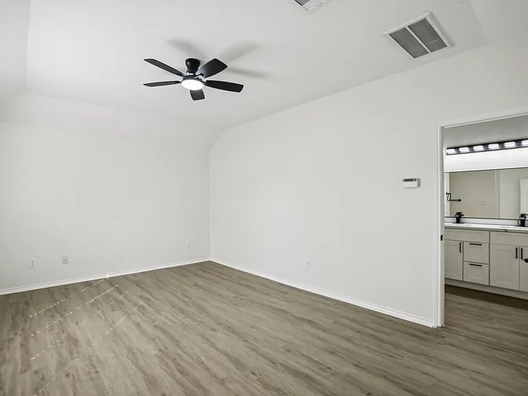 1705 Stuart St — Photo 20