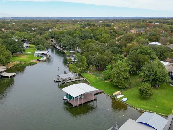 1140 Hill Circle Drive, Granite Shoals, TX 78654