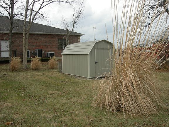 Storage shed
