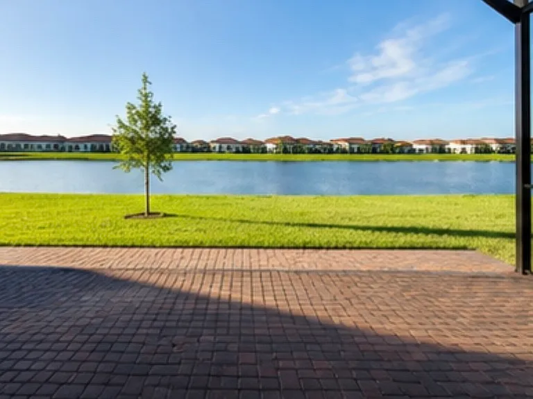 5151 Monza Ct #5151 — Photo 4