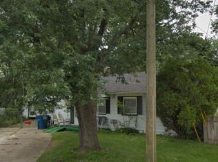 33815 Calumet Ct, Westland, MI 48186